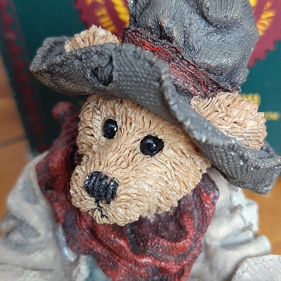 Boyds Bears: Hop-A-Long The Deputy 1994 - Picture 5 of 5